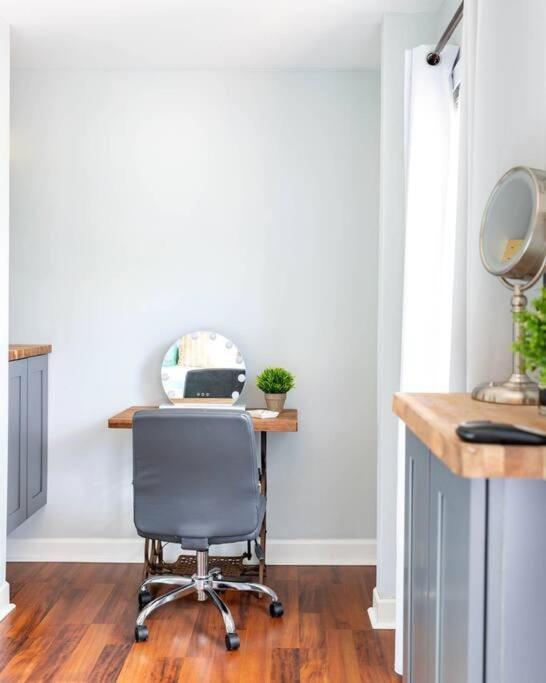 Walk To Broadway Charming Modern Historic Townhome Nashville Eksteriør billede