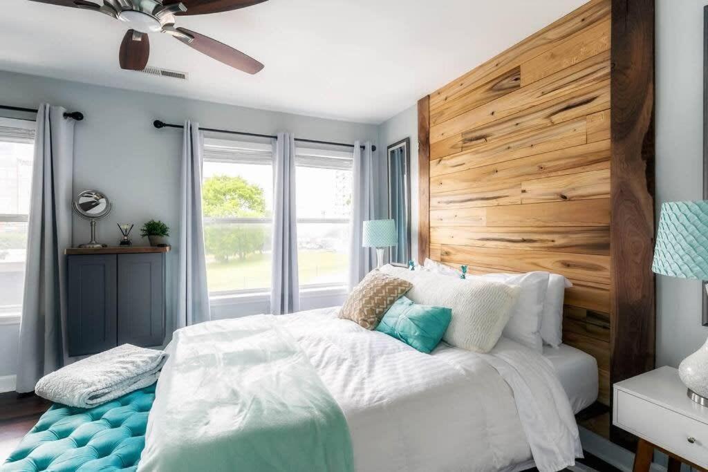 Walk To Broadway Charming Modern Historic Townhome Nashville Eksteriør billede